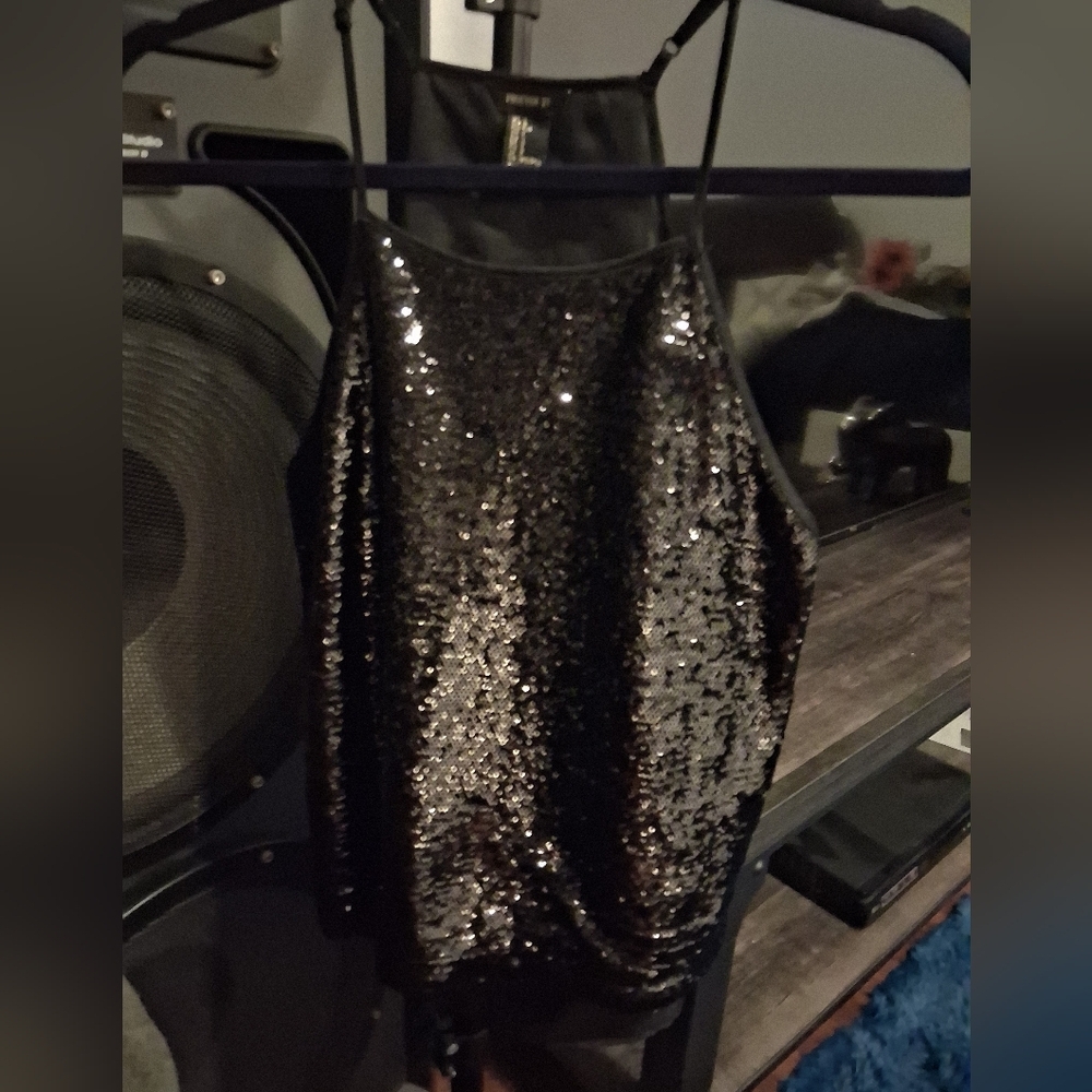 Forever 21 Black Sleeveless Top